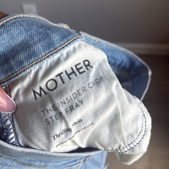 MOTHER The Insider Crop Step Fray Thrilling Shots 27 - Picture 10 of 14